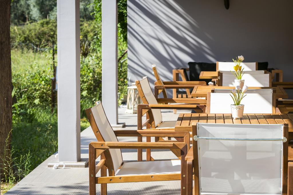 Olive Grove Studios&Apartments Svoronata Exterior foto