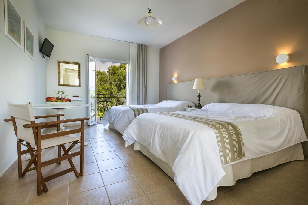 Olive Grove Studios&Apartments Svoronata Exterior foto
