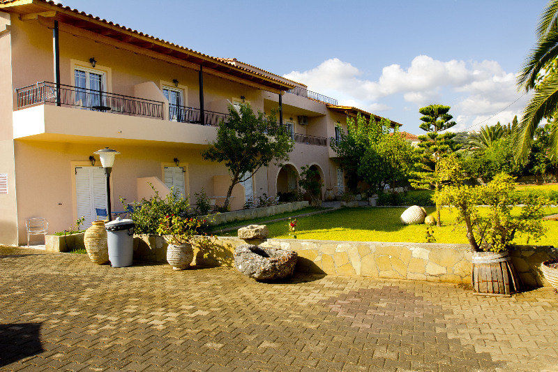 Olive Grove Studios&Apartments Svoronata Exterior foto