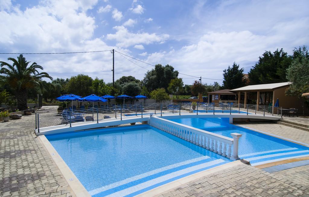 Olive Grove Studios&Apartments Svoronata Exterior foto