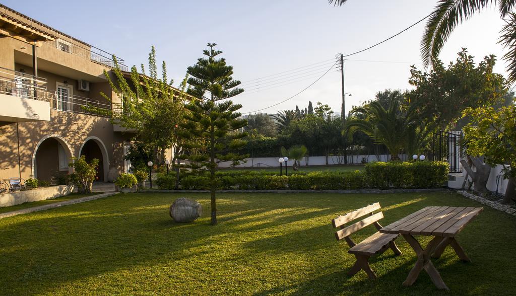 Olive Grove Studios&Apartments Svoronata Exterior foto