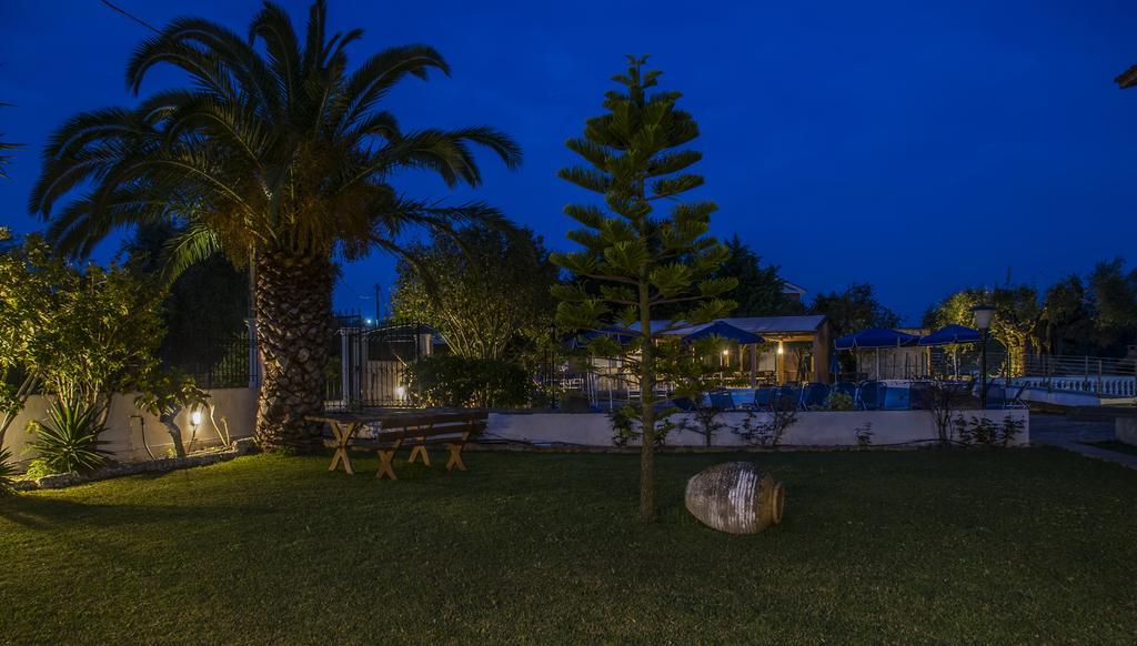 Olive Grove Studios&Apartments Svoronata Exterior foto